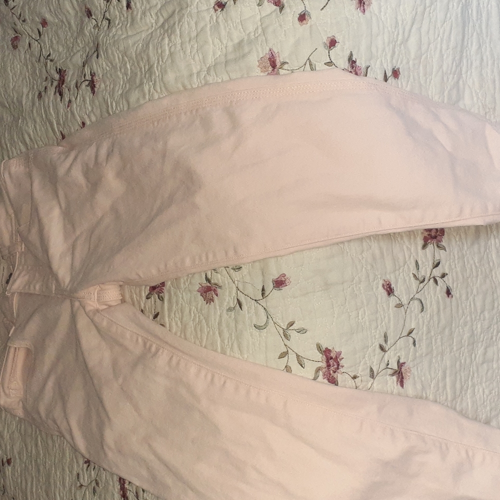 Baby pink Levi's